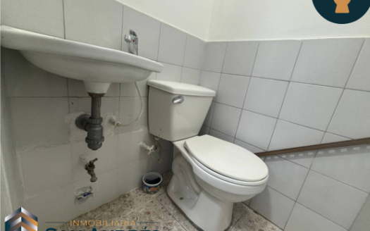 Local Centro comercial pasaje la 17, centro